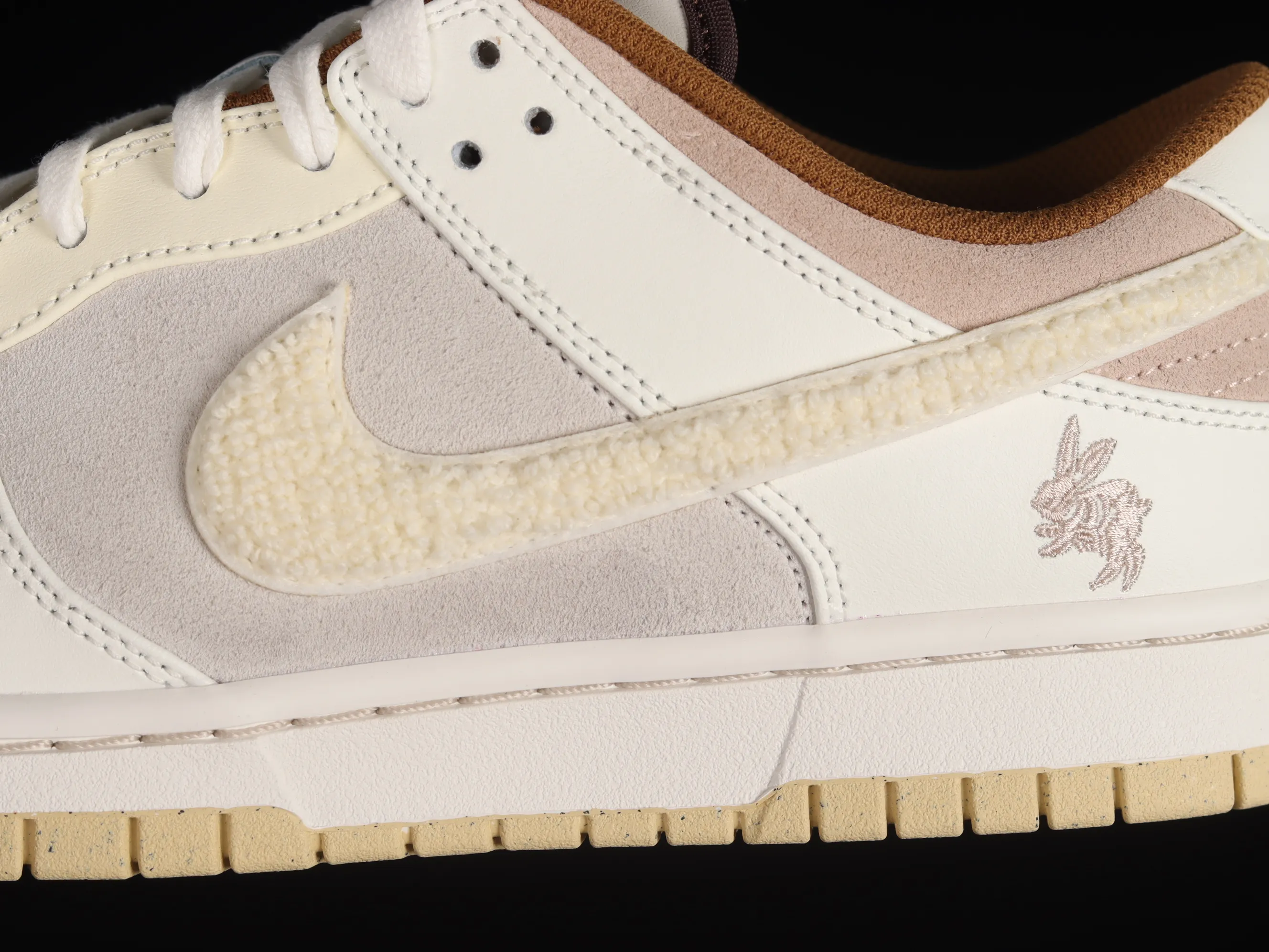 All categories Nk SB Dunk series Nk SB Dunk Low low-top sneakers M version pure original Nk Dunk Low "Year of the Rabbit" Year of the Rabbit Sui Rabbit theme SB low-top sports and leisure sneakers FD4203-211
